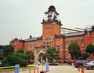 我的韩国自由行~弘益大学+梨花女大+首尔塔+